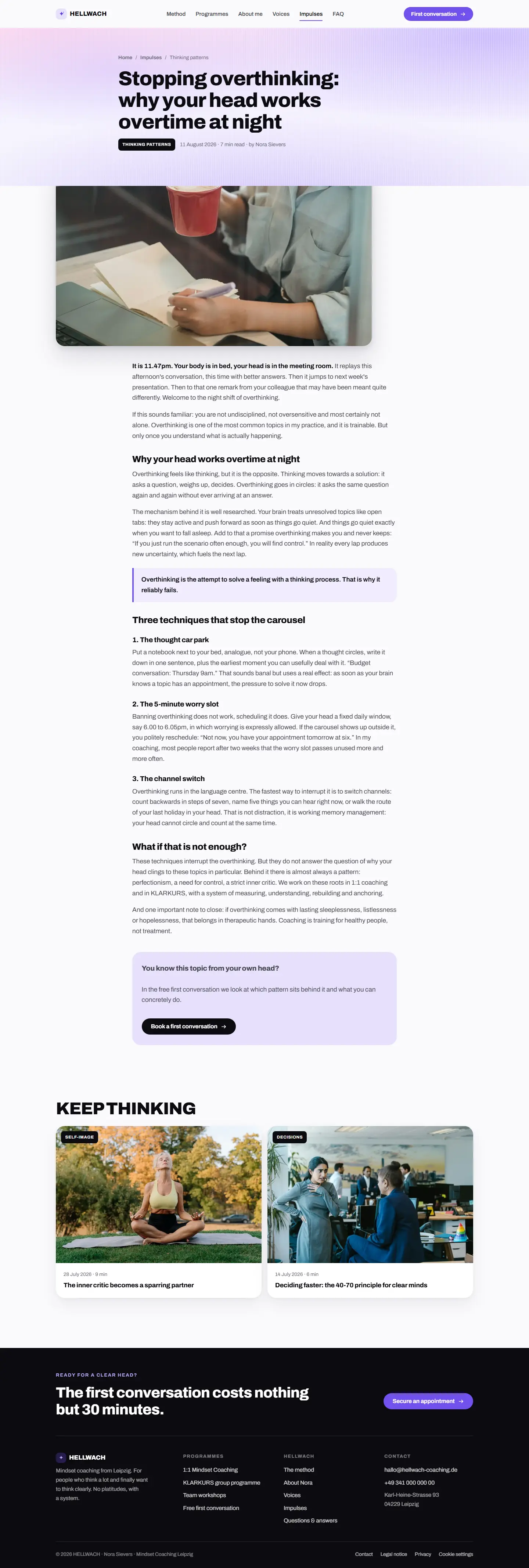An article page of the Hellwach template with breadcrumb, title and hero image